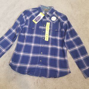 NWT Navy and Pink Snap Close Flannel